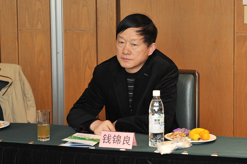 �Aͤ�(zh��n)�hί��ӛ�X�\��