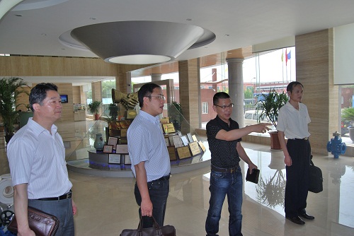 �й��ζ��^(q��)ί�y(t��ng)��(zh��n)�������L���^(q��)�y(t��ng)��(zh��n)���C�P(gu��n)�h��֧��ӛ������ͬ־���Ϻ������y�T�Sҕ�칤�����D 3��