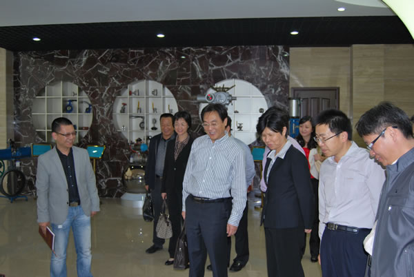 �����h֧����ӛ�������L������ɳ���L��B��˾ȡ�õĘs�u�C���c����