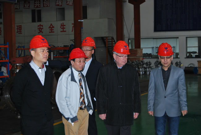 �W���y�T�f(xi��)��(hu��)��ϯƤ�����������^�����y�T���F(tu��n)���a(ch��n)܇�g