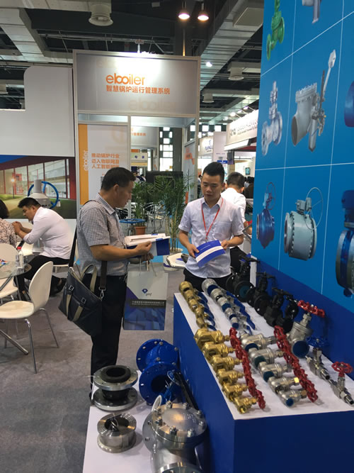 �ҹ�˾��չ 2016 �Ϻ����H������偠t�������|(zh��)��չ���D5��