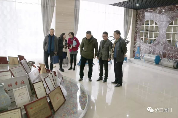 ���������L���Ϻ������y�T�S�{(di��o)�У��D1��