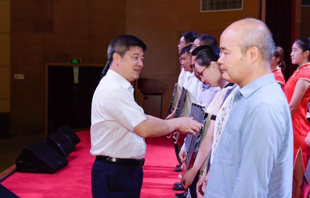 �ζ��^(q��)���½M���cף���h97������(d��ng)���D2��