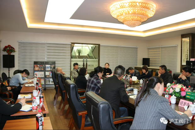 �ζ��^(q��)���f(xi��)ί�T�Aͤ�(zh��n)���С�M���Ϻ������y�T�S�_չ�{(di��o)�л�ӣ��D4��