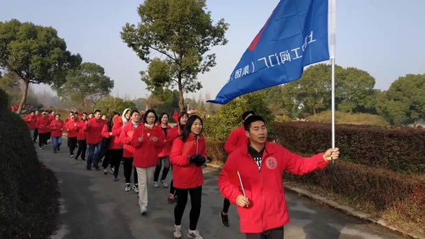 �Ϻ������y�T�S2020׌��������\(y��n)��(d��ng)Ԫ��ӭ���ܻ��(d��ng)���D5��