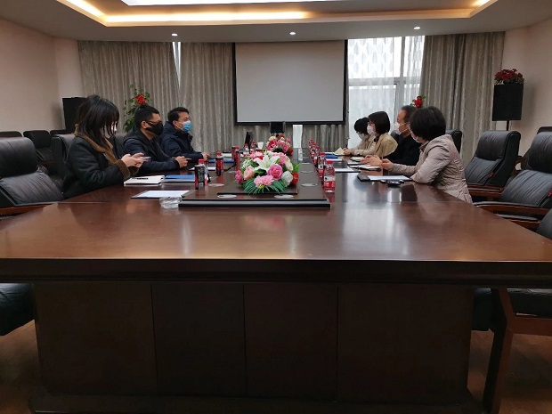 �ζ��^(q��)����(li��n)����ϯ���d������һ�����L�{(di��o)����˾������غ͏�(f��)����r���D2��