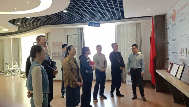 �ζ��^(q��)����(w��)����I(y��)���ö��ơ���������ʮ������(w��)���������y�T�h֧���_չ(li��n)�W(xu��)������ӣ��D3��